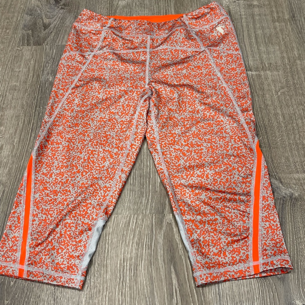 YAS Capri Leggings Orange Grey 2/4 C12